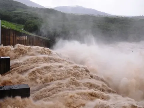 Lũ trên sông Ba tại Đắk Lắk vượt đỉnh lịch sử năm 1993