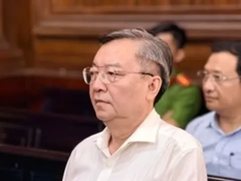 Cựu Giám đốc Sở Giáo dục và Đào tạo TP.HCM và đồng phạm hầu toà