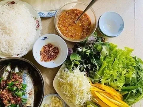 Các loại rau chứa giun sán nhiều vô kể, thận trọng khi ăn