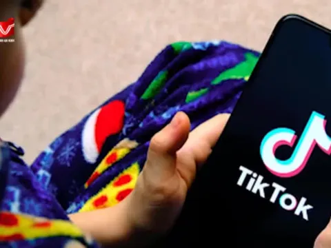 Chính thức: Bộ thông tin truyền thông yêu cầu Tik Tok xóa các tài khoản dưới 13 tuổi