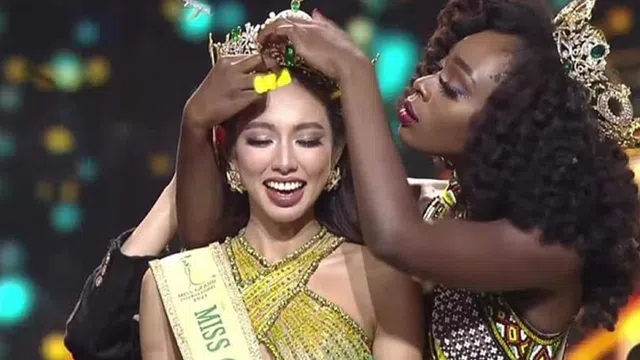 Clip: Miss Grand International 2021 Thùy Tiên lần đầu trả lời phỏng vấn sau đăng quang