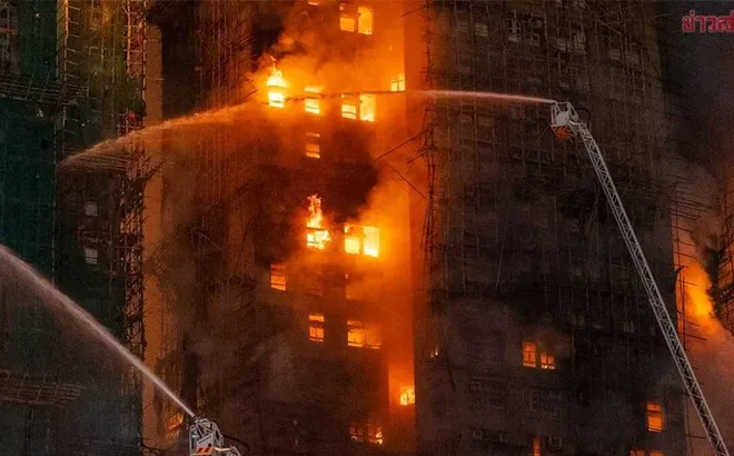 Đã có 44 người chết, 279 người mất tích trong vụ cháy chung cư ở Hồng Kông